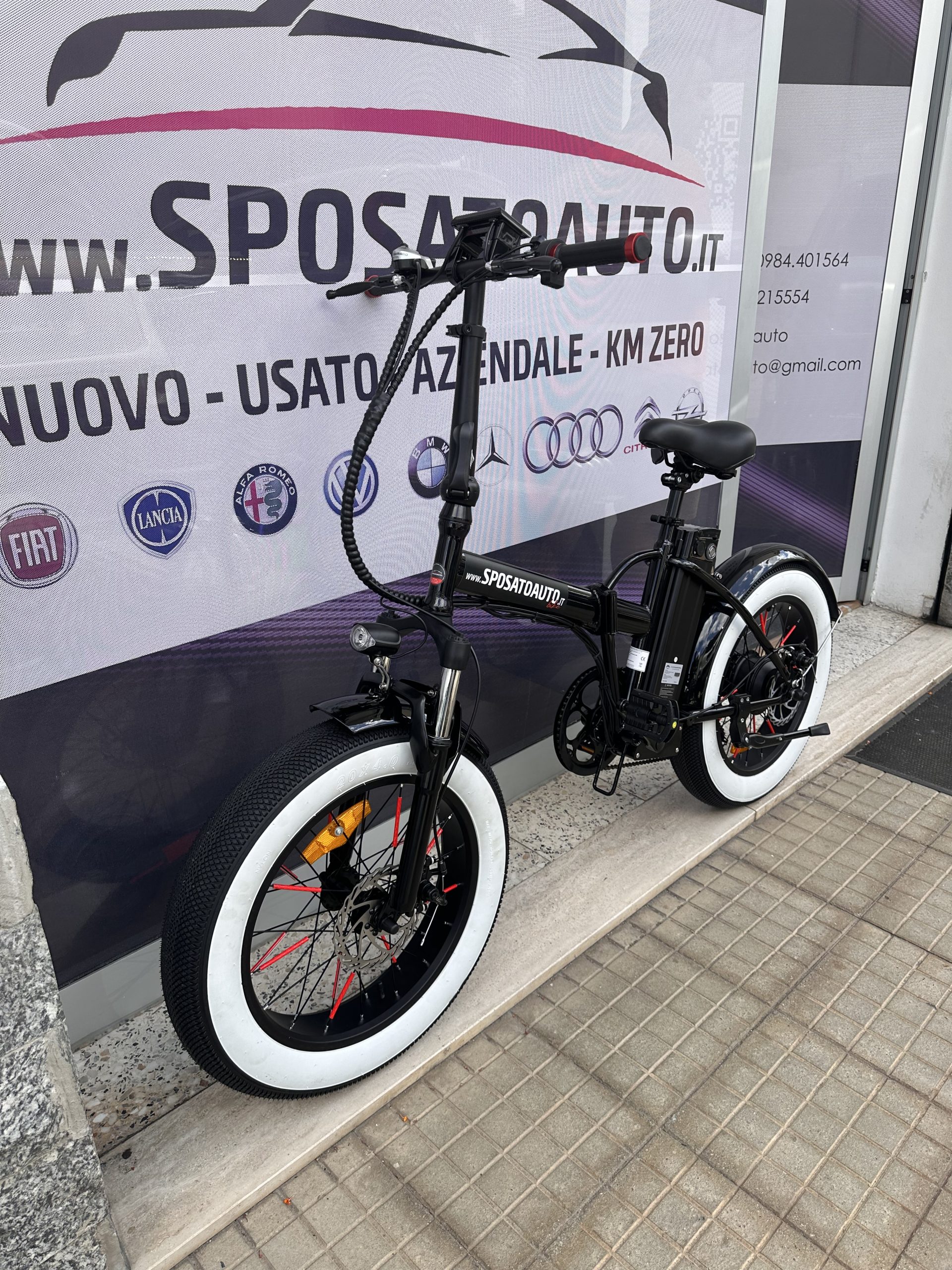 FAT BIKE ELETTRICA PIEGHEVOLE TELAIO DRITTO 250w - immagine 2