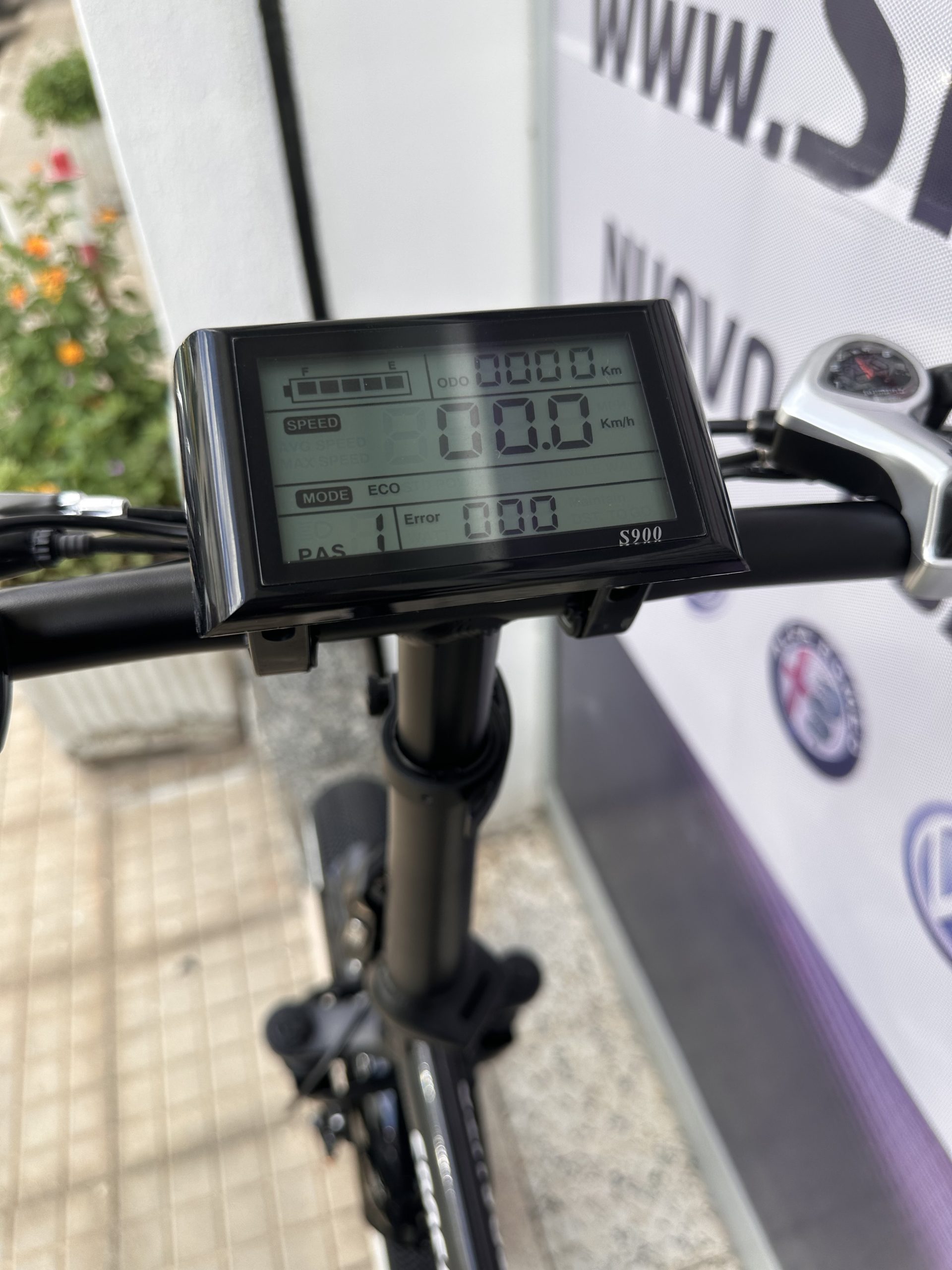 FAT BIKE ELETTRICA PIEGHEVOLE TELAIO DRITTO 250w - immagine 6
