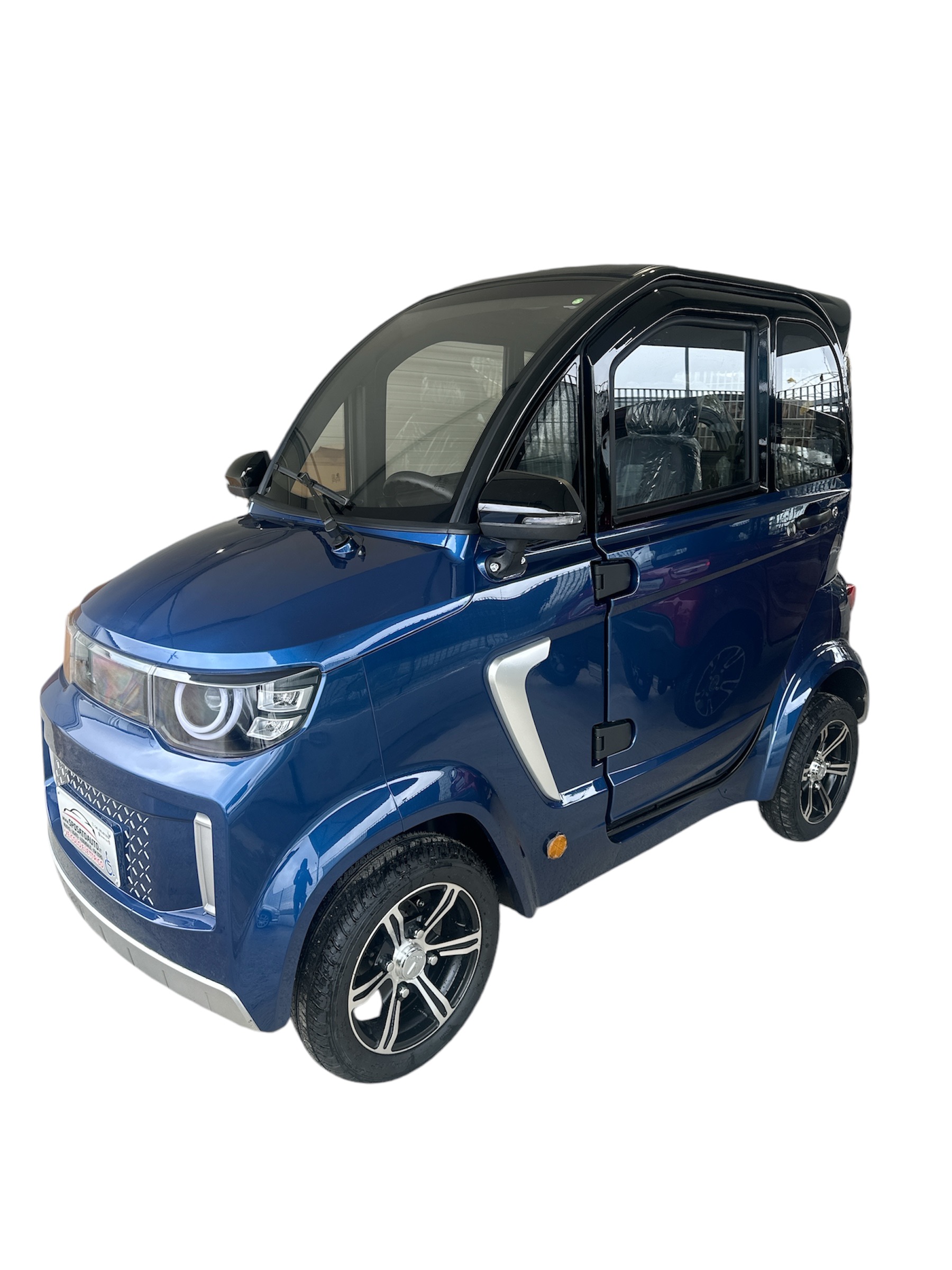 CABINATO PER DISABILI MOB 50 Volante Blu