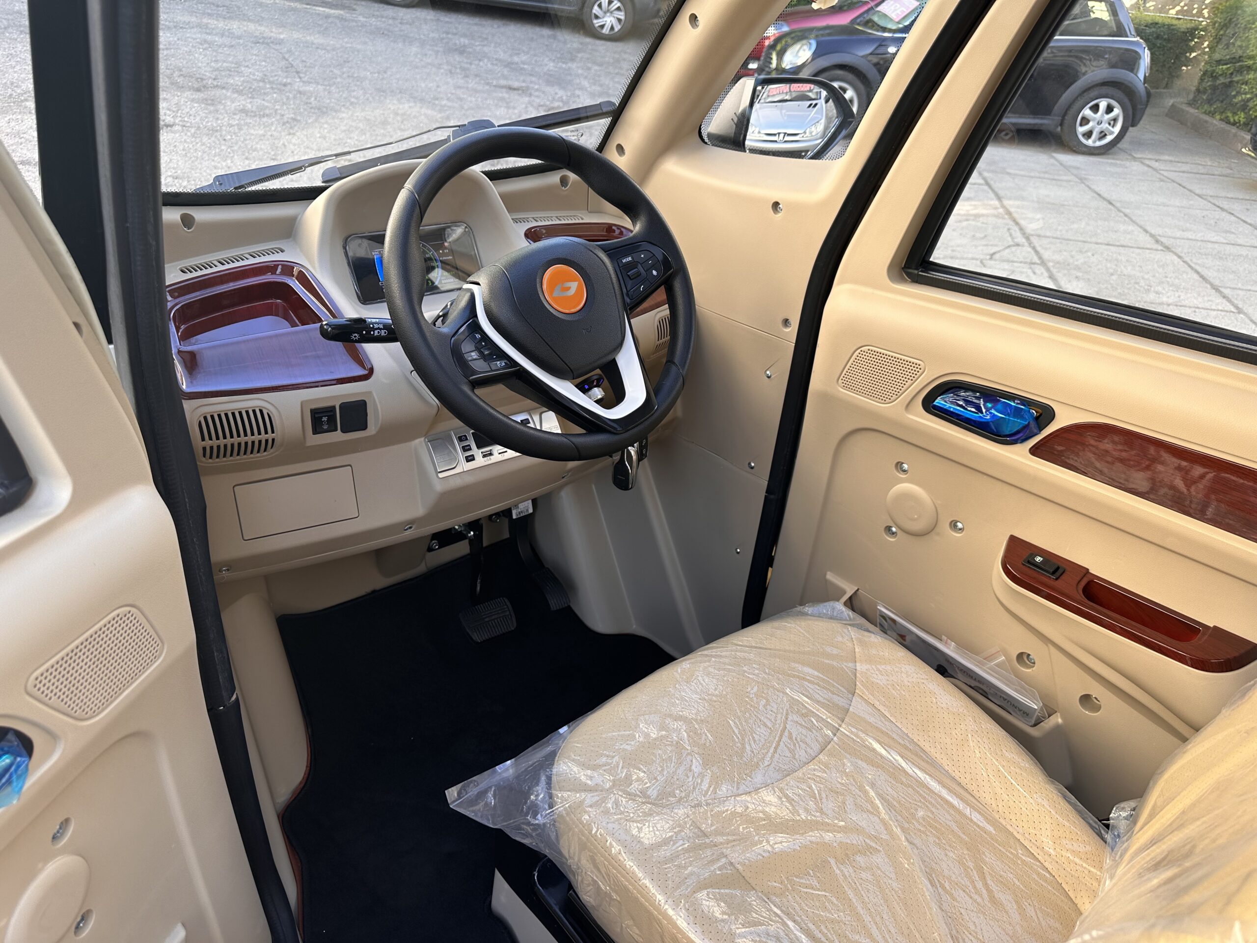 CABINATO PER DISABILI MOD. MOB 30 VOLANTE BIANCO - immagine 11